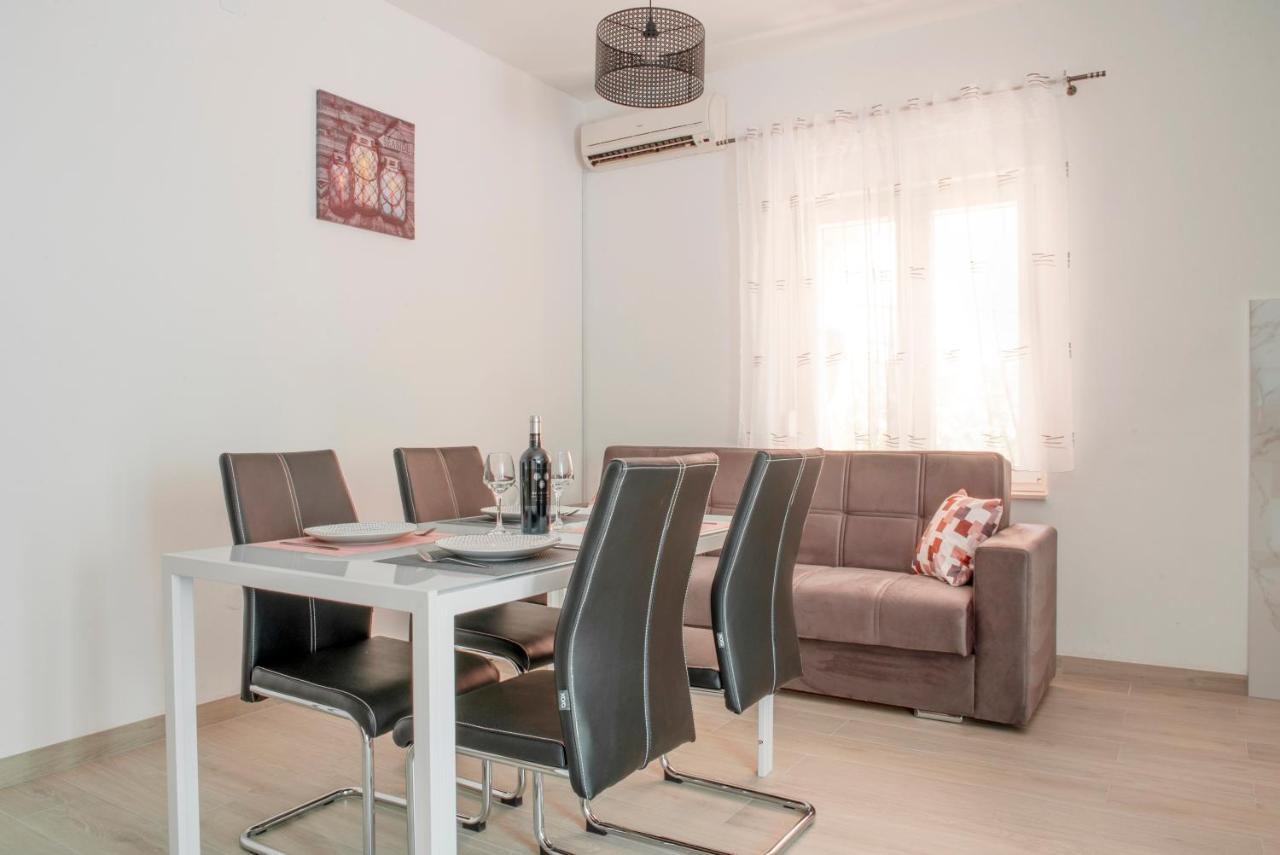 Apartmani Vudrag تروغير المظهر الخارجي الصورة